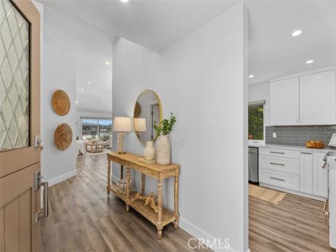18 Cormorant Circle , Newport Beach, CA