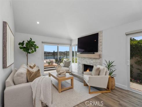 18 Cormorant Circle , Newport Beach, CA