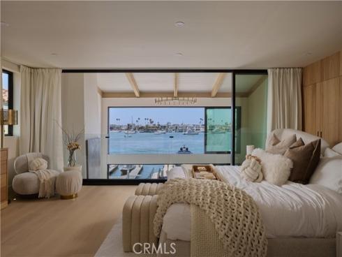 809 Via Lido Soud , Newport Beach, CA