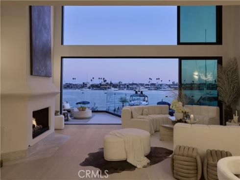 809 Via Lido Soud , Newport Beach, CA