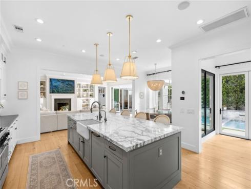 460 Santa Ana Avenue, Newport Beach, CA