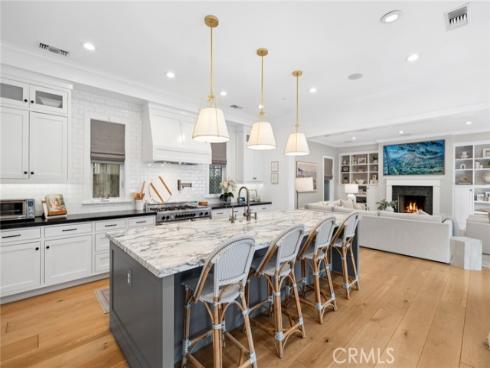 460 Santa Ana Avenue, Newport Beach, CA
