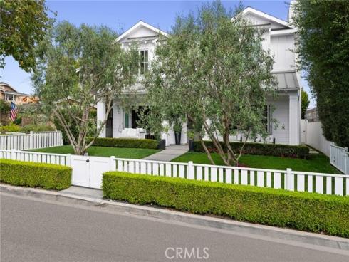 460 Santa Ana Avenue, Newport Beach, CA