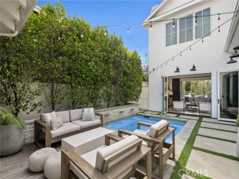 460 Santa Ana Avenue, Newport Beach, CA