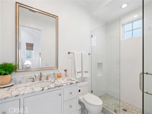 460 Santa Ana Avenue, Newport Beach, CA