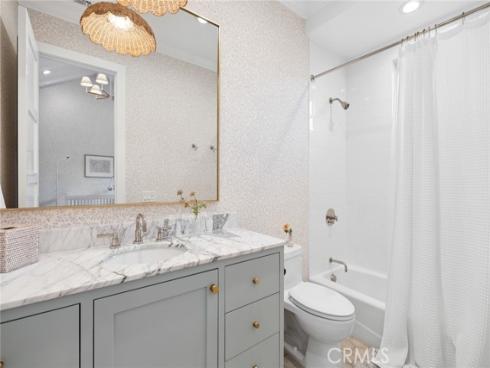 460 Santa Ana Avenue, Newport Beach, CA