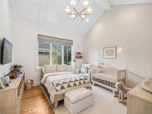 460 Santa Ana Avenue, Newport Beach, CA