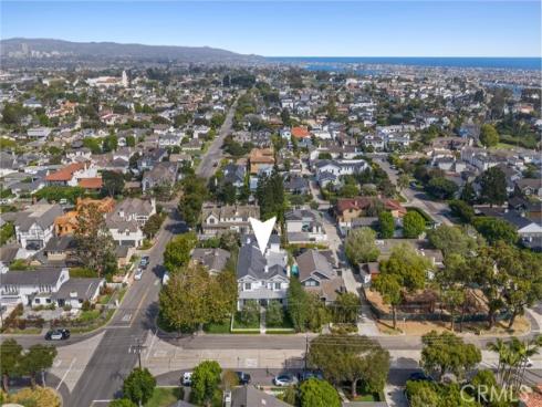 460 Santa Ana Avenue, Newport Beach, CA