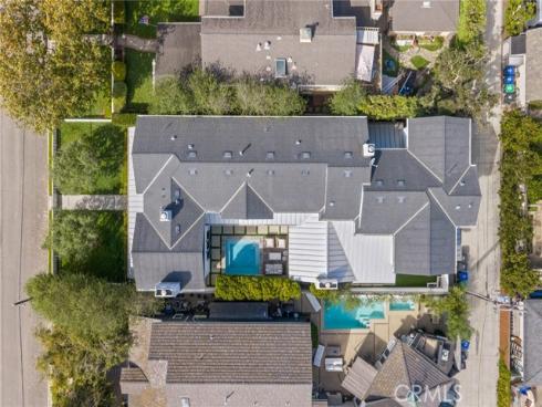 460 Santa Ana Avenue, Newport Beach, CA