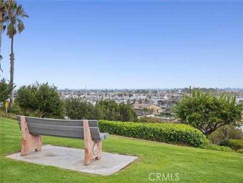 460 Santa Ana Avenue, Newport Beach, CA