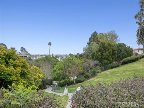 460 Santa Ana Avenue, Newport Beach, CA
