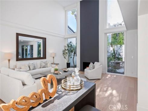 25 Rue Grand Ducal , Newport Beach, CA