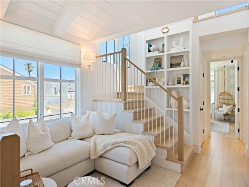 1416 E Balboa Boulevard, Newport Beach, CA