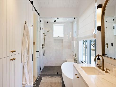 1416 E Balboa Boulevard, Newport Beach, CA