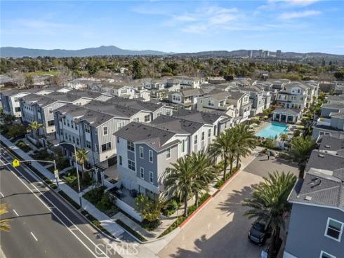 1182 Winslow Lane, Newport Beach, CA