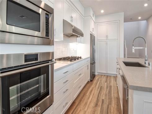1182 Winslow Lane, Newport Beach, CA