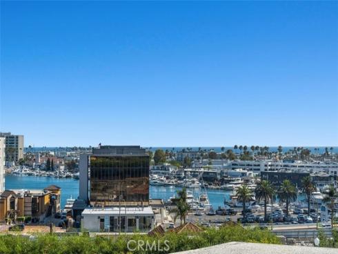 233 Santa Ana , Newport Beach, CA