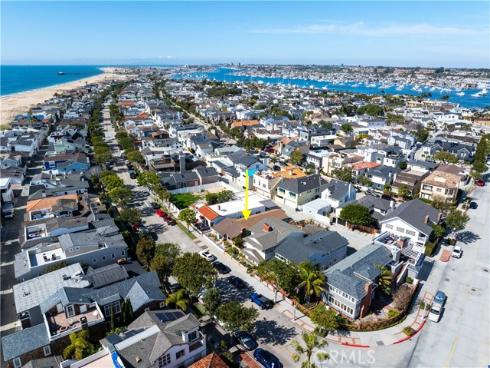 2156 E Ocean , Newport Beach, CA