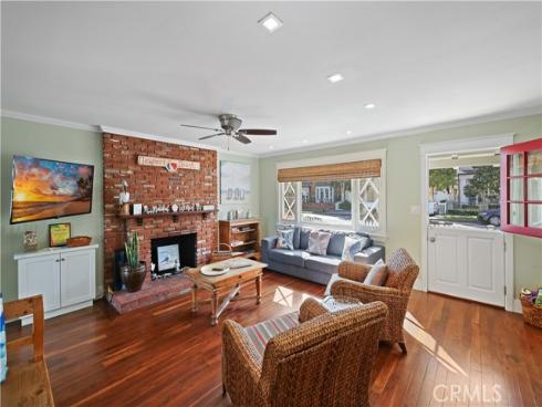 2156 E Ocean , Newport Beach, CA