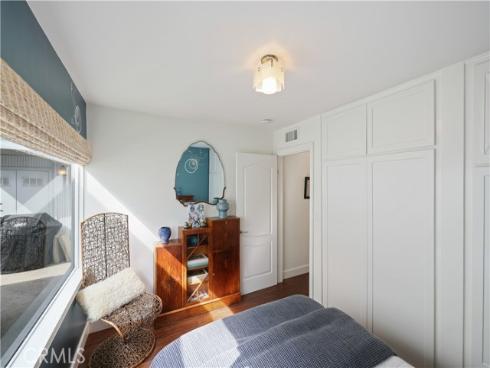 1735 E Ocean , Newport Beach, CA
