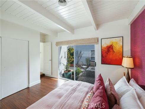 1735 E Ocean , Newport Beach, CA