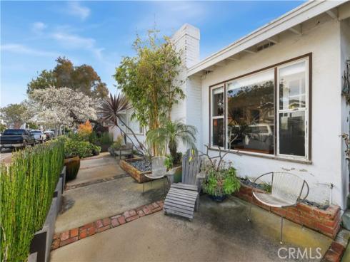 1735 E Ocean , Newport Beach, CA