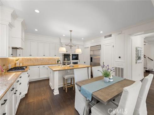 16 Regents , Newport Beach, CA