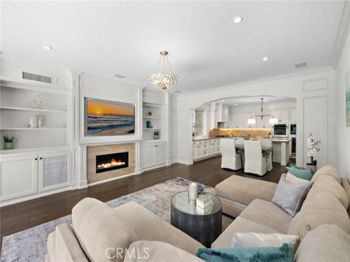 16 Regents , Newport Beach, CA