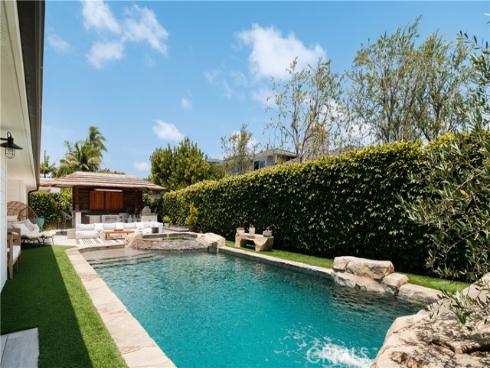 1312 Nottingham Road, Newport Beach, CA