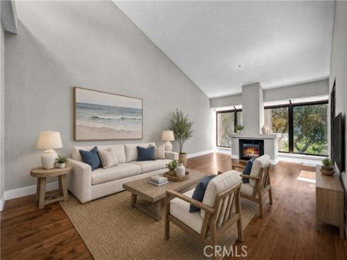 200 Paris Lane 304