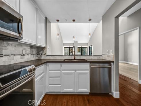200 Paris 304 Lane, Newport Beach, CA
