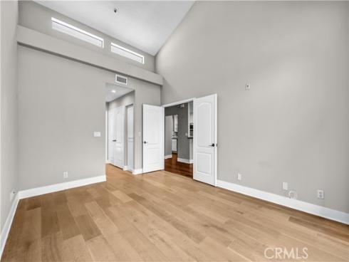 200 Paris 304 Lane, Newport Beach, CA