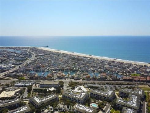 200 Paris 304 Lane, Newport Beach, CA