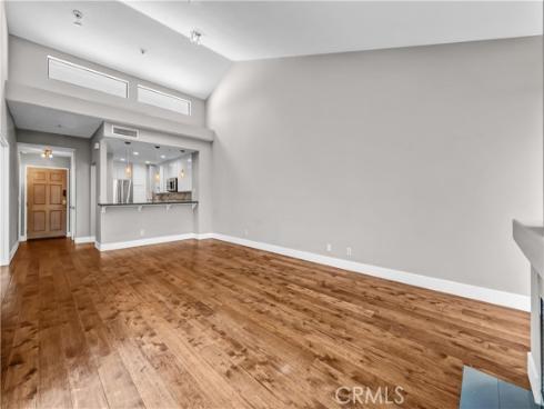 200 Paris 304 Lane, Newport Beach, CA