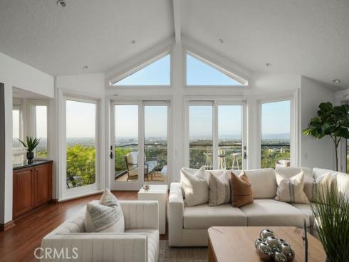 7 Cherbourg , Newport Beach, CA