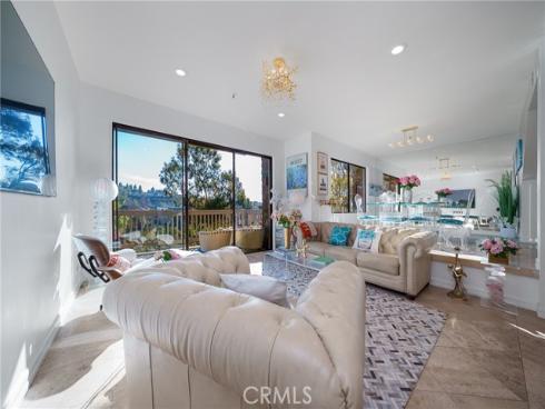 67 Sea Island Drive, Newport Beach, CA