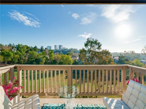 67 Sea Island Drive, Newport Beach, CA
