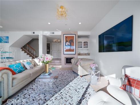 67 Sea Island Drive, Newport Beach, CA