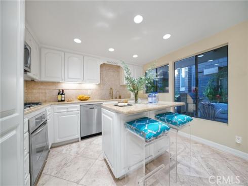 67 Sea Island Drive, Newport Beach, CA