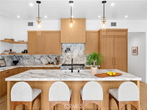 2501 Via Marina , Newport Beach, CA