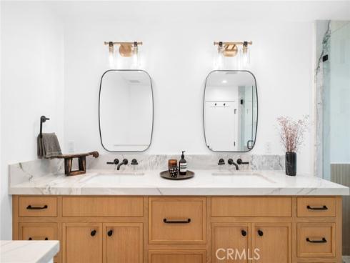 2501 Via Marina , Newport Beach, CA
