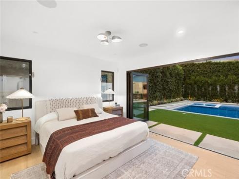 2501 Via Marina , Newport Beach, CA
