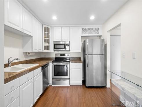 300 Cagney 206 , Newport Beach, CA