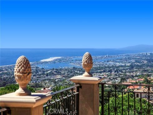 12 Skyridge , Newport Coast, CA