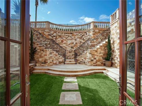 12 Skyridge , Newport Coast, CA
