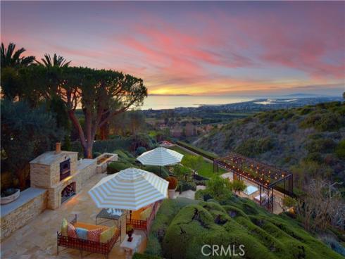 5 Pelican Vista Drive