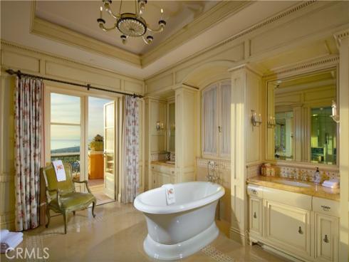 5 Pelican Vista Drive, Newport Coast, CA
