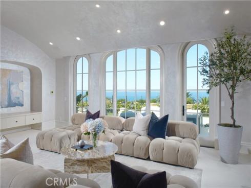 3 Island Vista , Newport Coast, CA