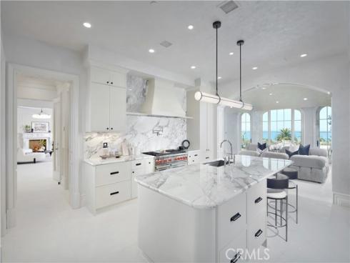3 Island Vista , Newport Coast, CA