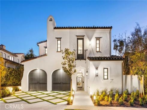 28 Surfspray Bluff , Newport Coast, CA